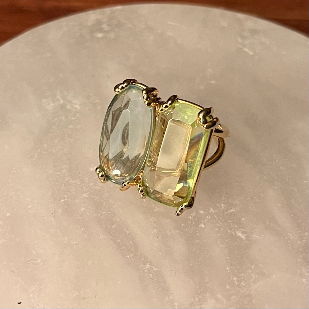 Vintage Double Stoned Blue Oval and Green Emerald Shaped Stoned Ring